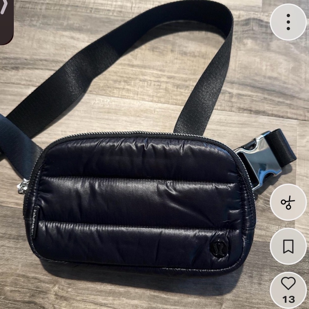 •SOLD•Lululemon Puffer Belt Bag